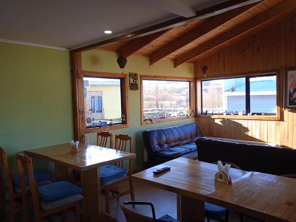 Hostal Jc Puerto Natales Exterior photo